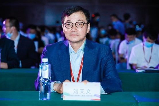 華為云生態峰會丨共創共贏 軟通動力攜手華為云打造長期價值